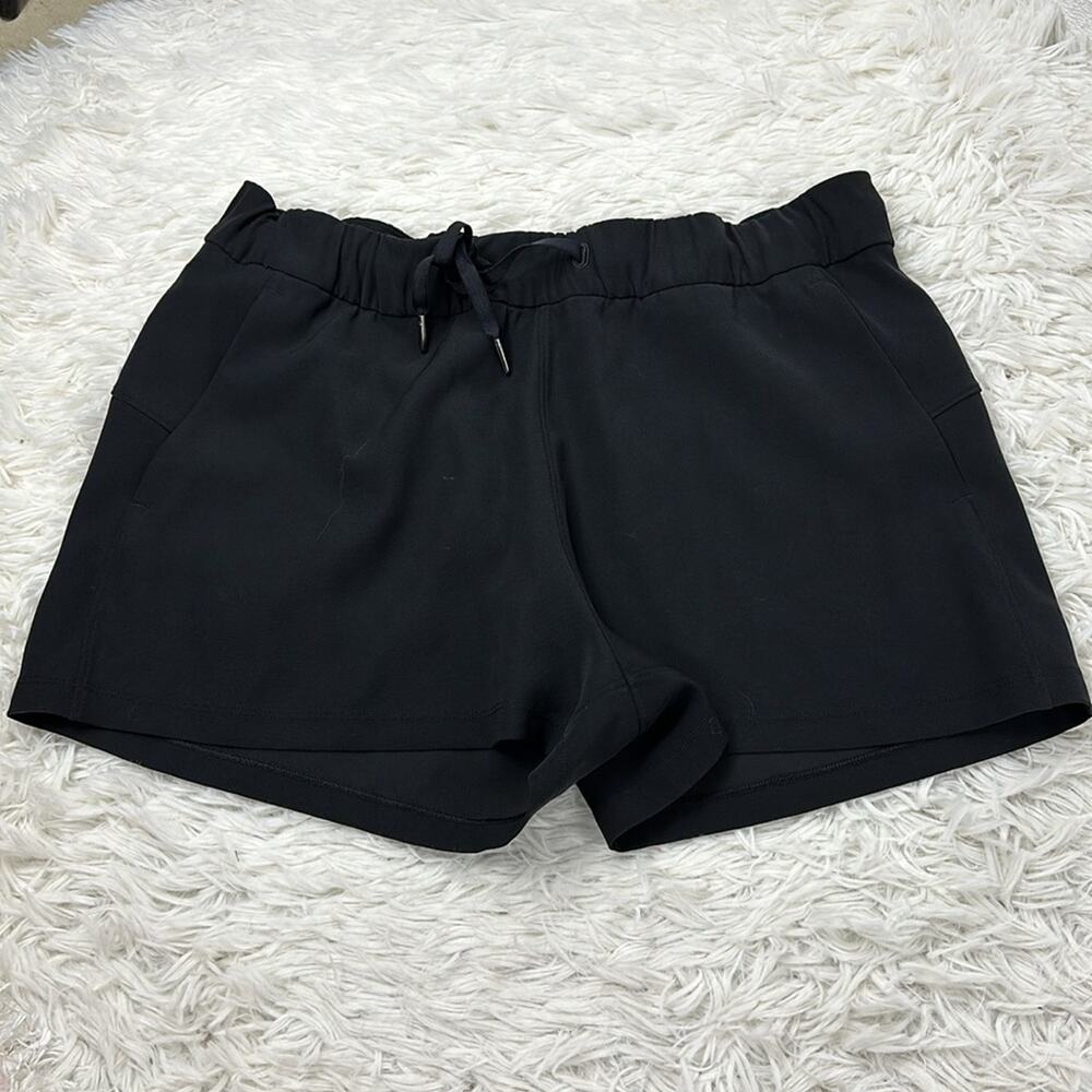 Lululemon On The Fly Short *Woven *2.5" Black